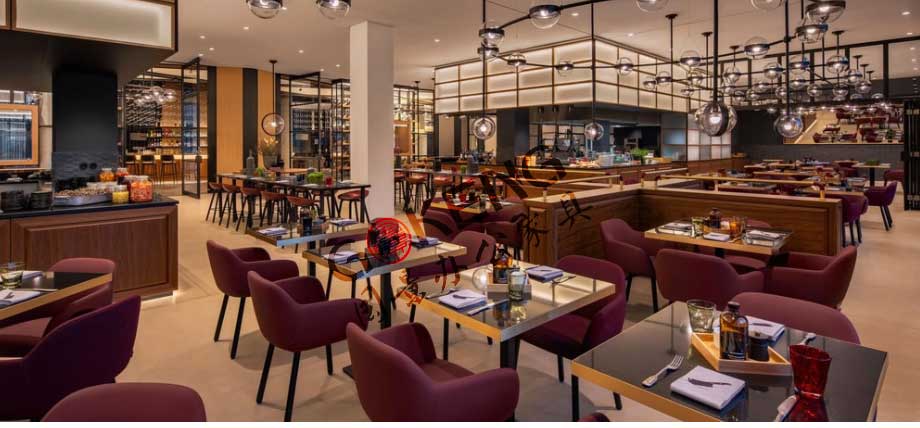 酒店餐桌椅厂家