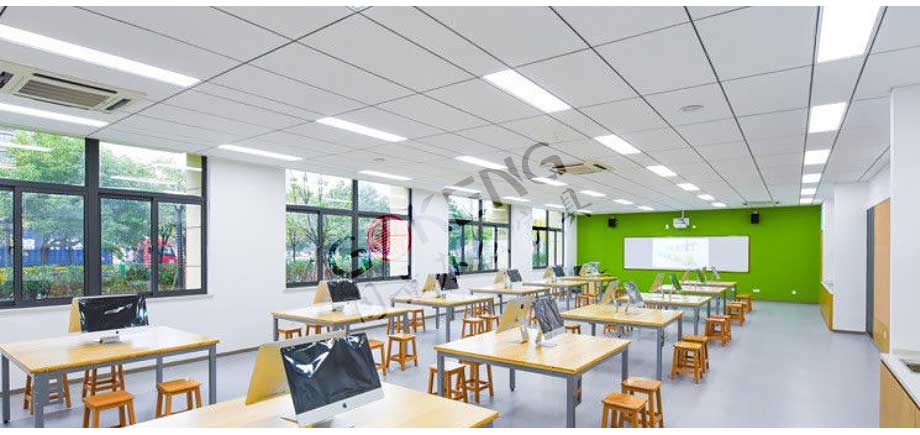 标准教室课桌椅